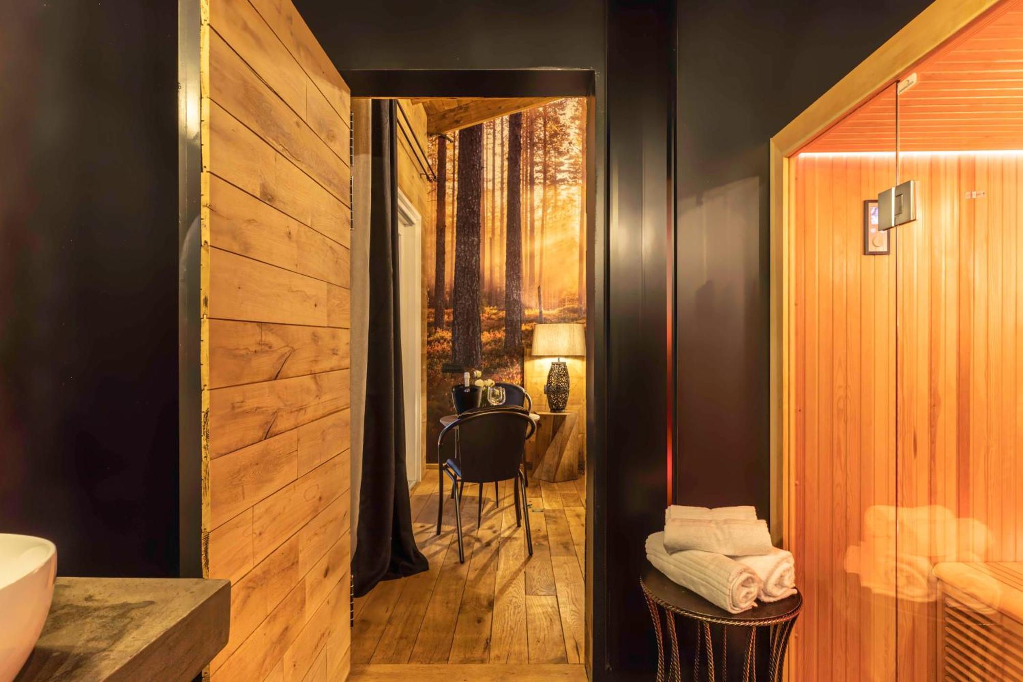 Maore Luxury & Guest house Laconi