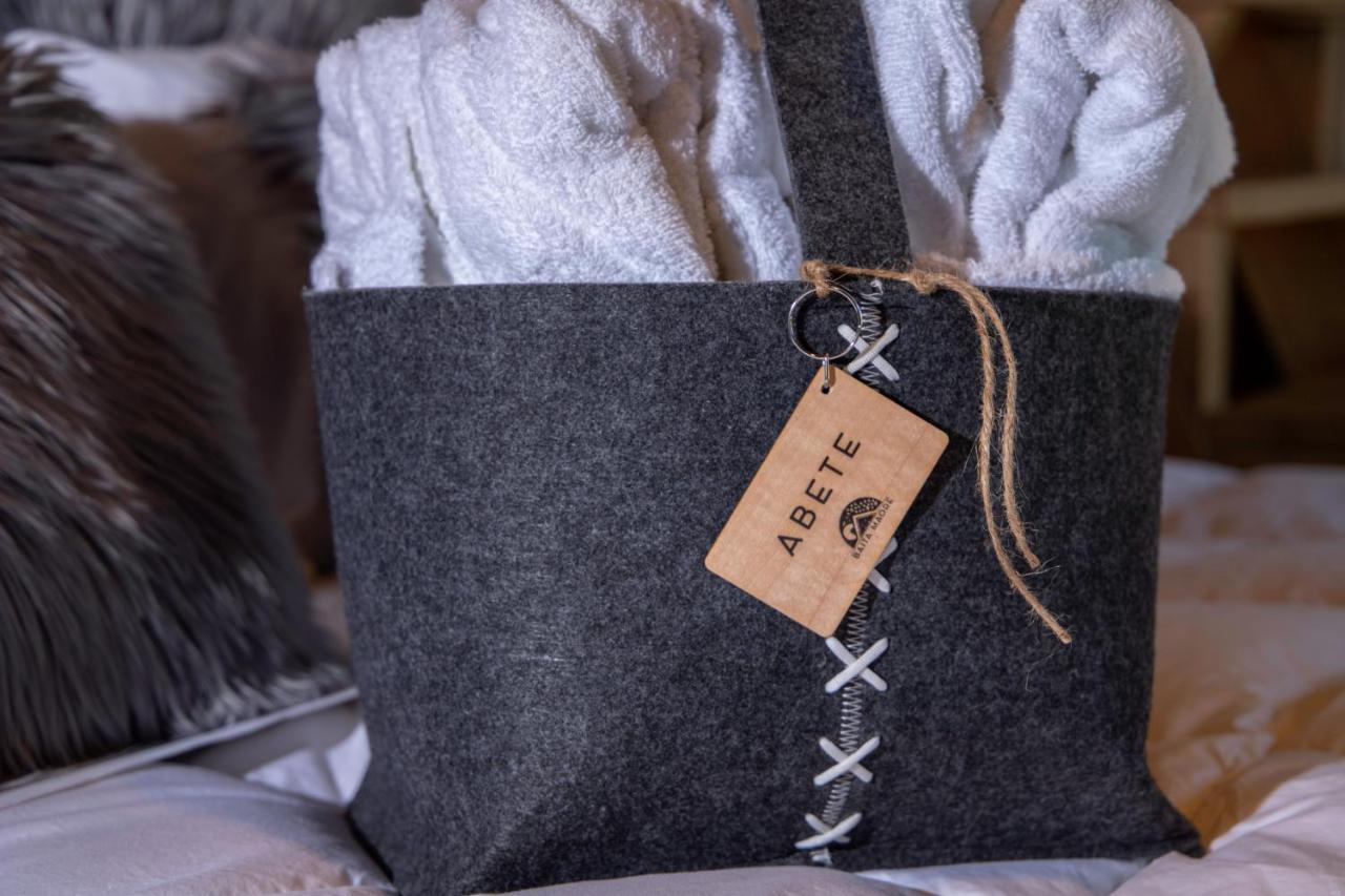 Maore Luxury & * Laconi